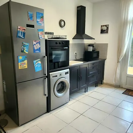 2 Dans Meme Bastide Provencale 公寓